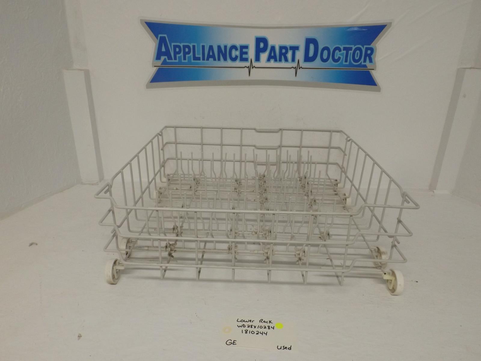 GE Dishwasher WD28X10284 1810244 Lower Rack Used GE Dishwasher WD28X10284 1810244 Lower Rack Used